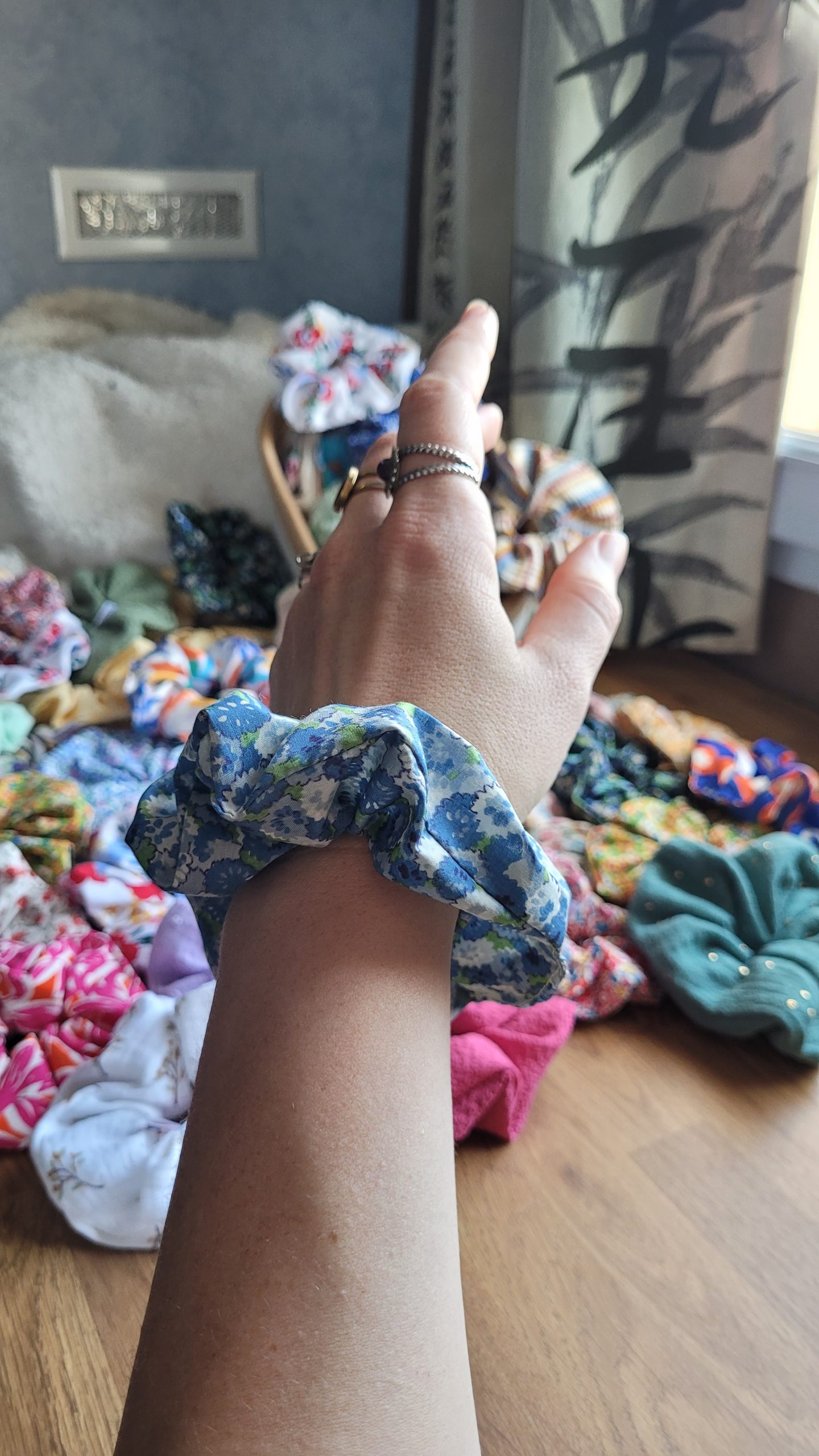 Scrunchie - taille petite – Image 2