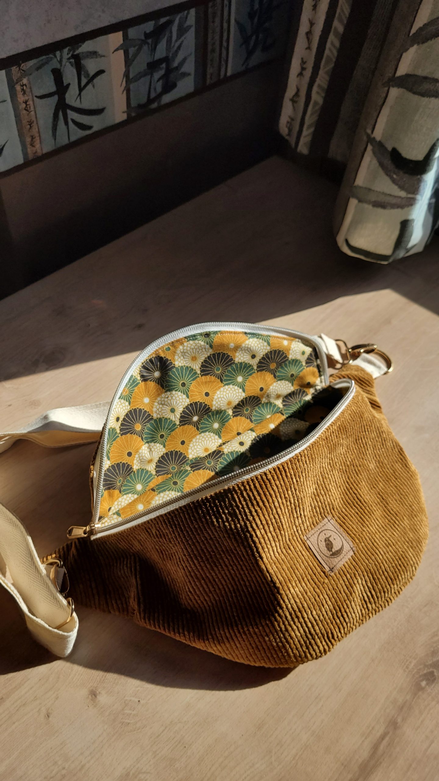 Sac banane moderne personnalisée – Image 4